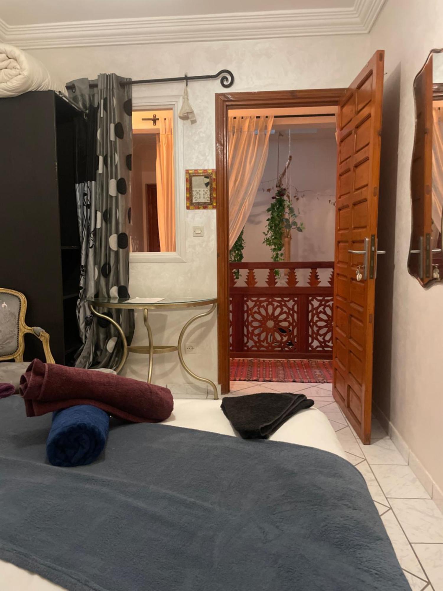 Riad Palmier Fleuri マラケシュ エクステリア 写真