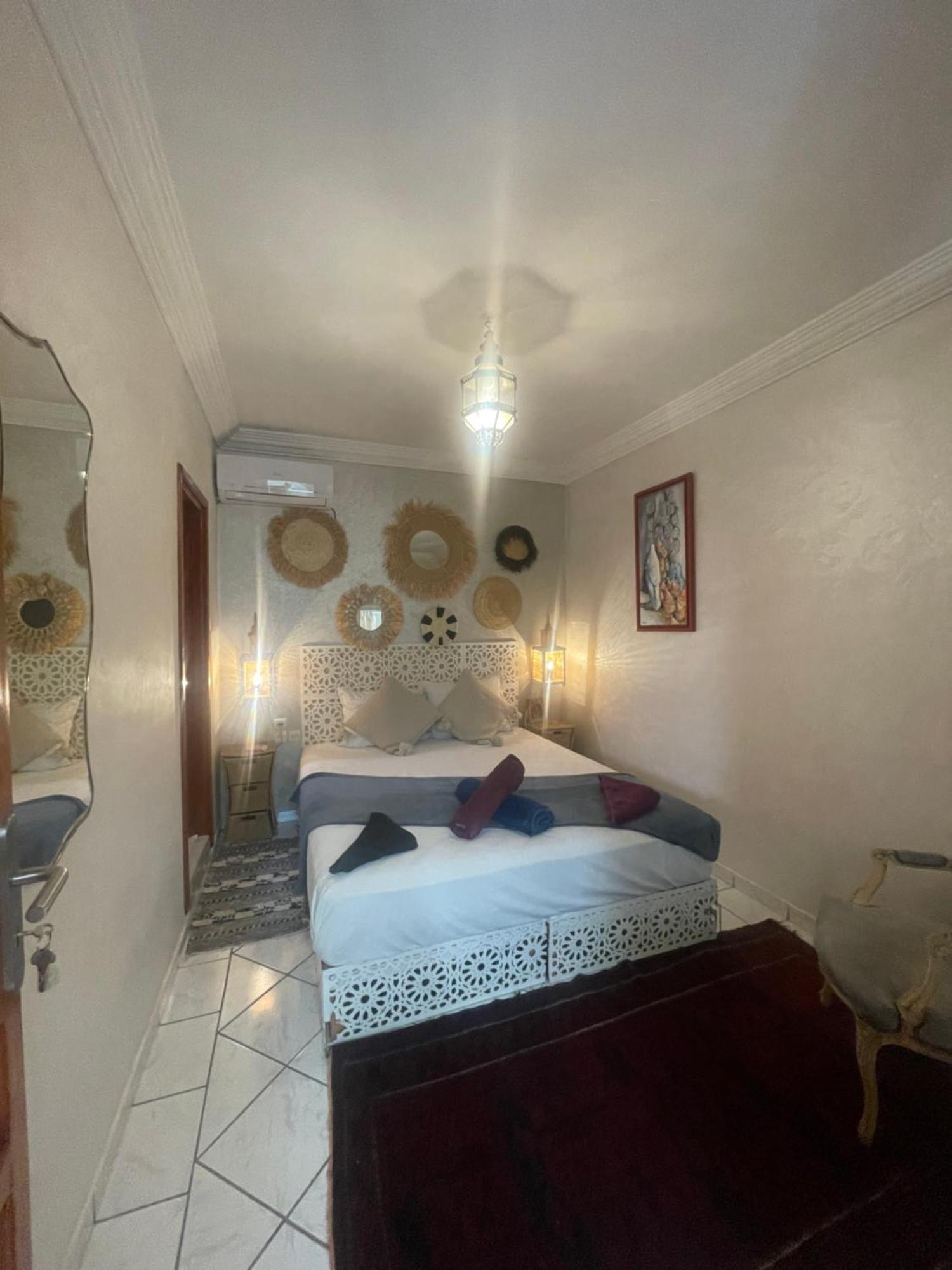 Riad Palmier Fleuri マラケシュ エクステリア 写真